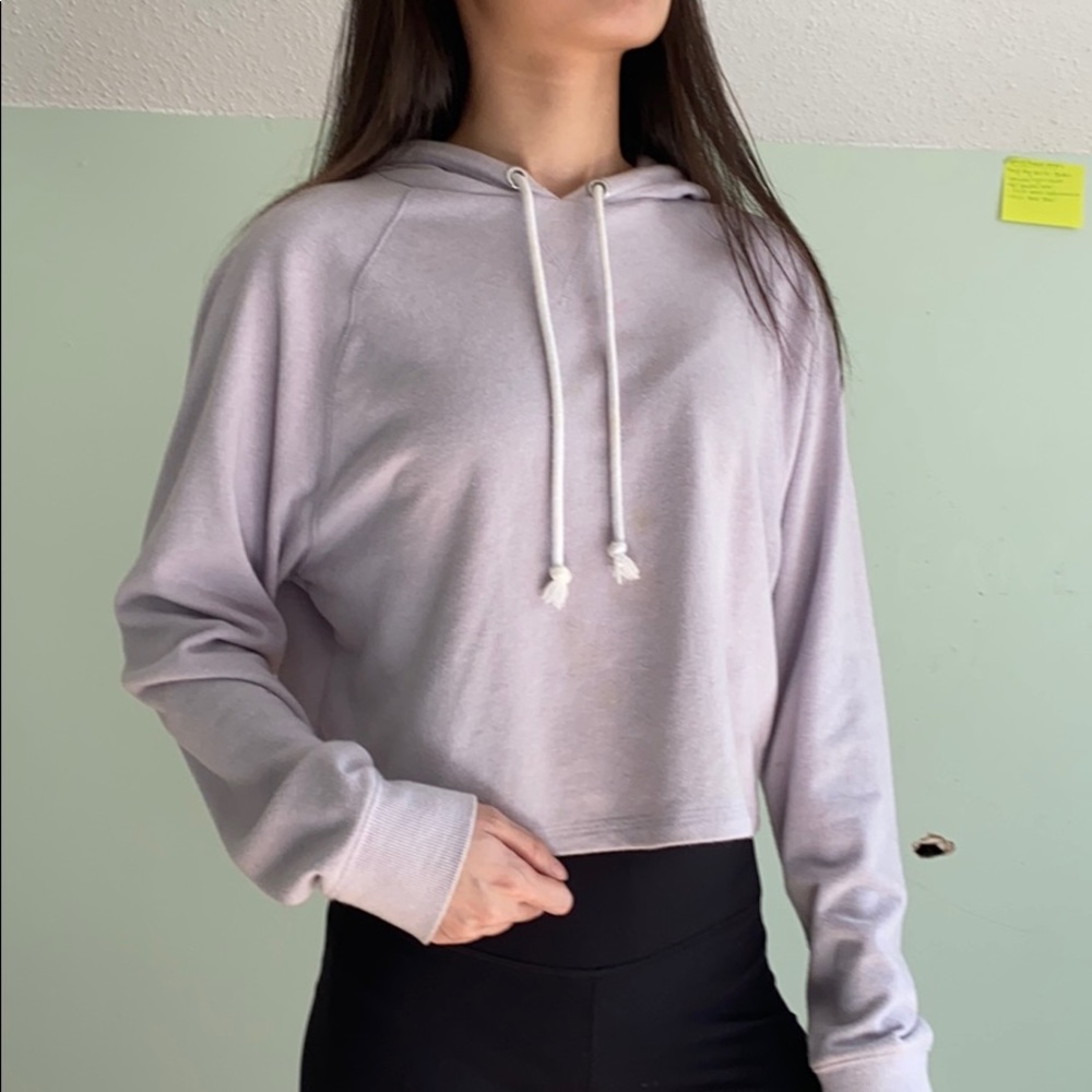 ⭐️ Cropped lavender purple hoodie